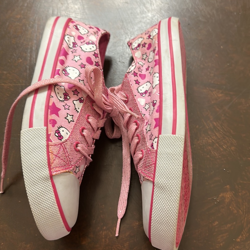 Hello Kitty Glitter Sneakers  Size 3 Youth Girls - Picture 7 of 11